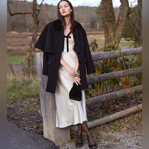 Doen Sabrina Dress ~ candlelight - Picture 3 of 13